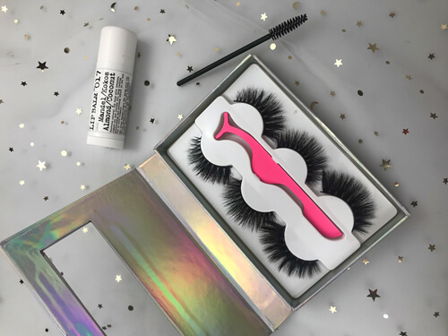 3d mink lashes 3 pairs lashes ccustommized packages with brushes 3d mink lashes 3 pairs lashes ccustommized packages with brushes